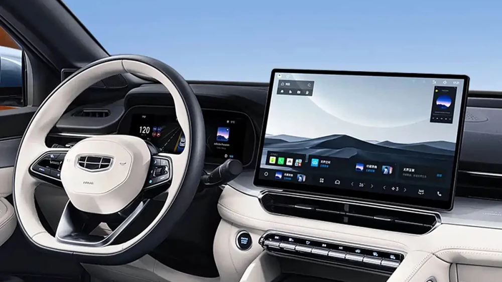 Geely Preface i-HEV 2.webp